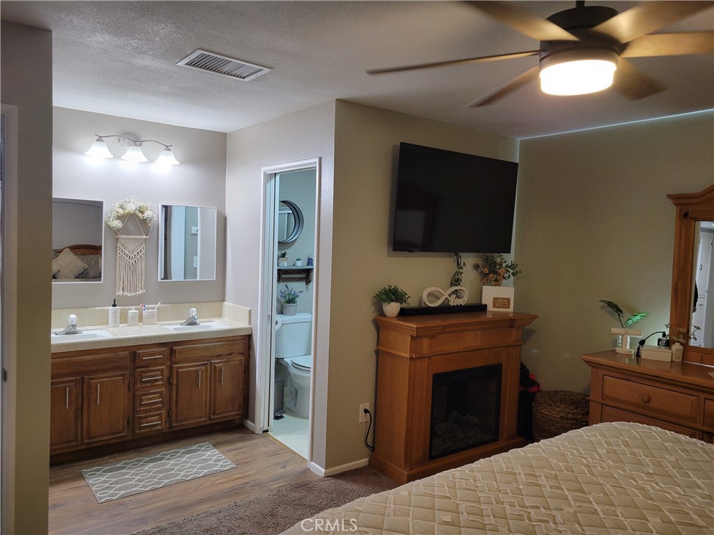 21535 Pine Ridge Avenue Apple Valley, CA 92307 - Photo 19 of 40