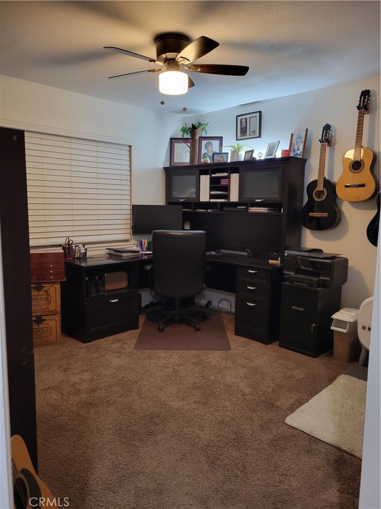 21535 Pine Ridge Avenue Apple Valley, CA 92307 - Photo 23 of 40