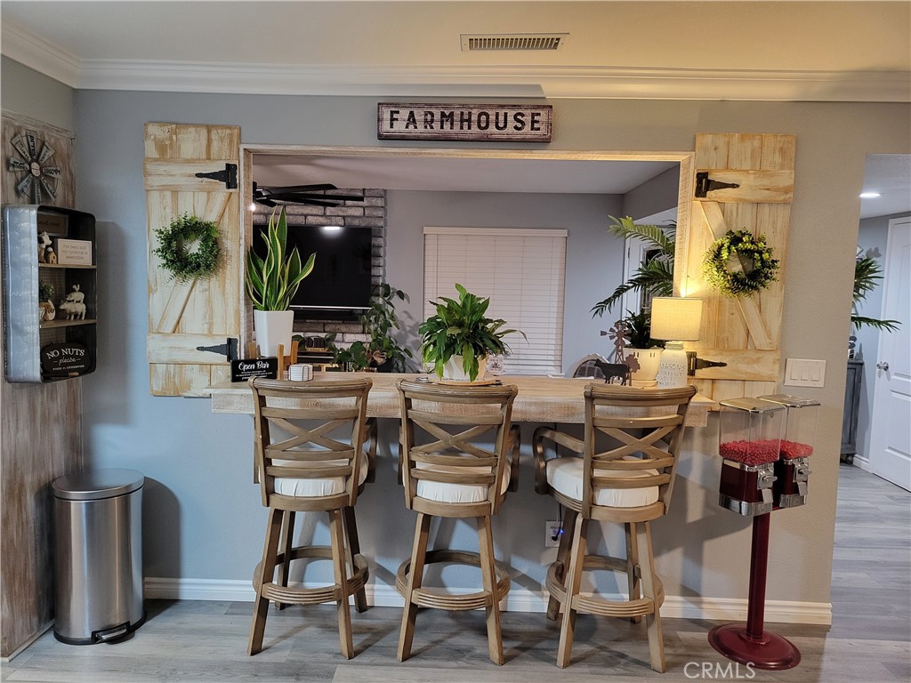 21535 Pine Ridge Avenue Apple Valley, CA 92307 - Photo 10 of 40