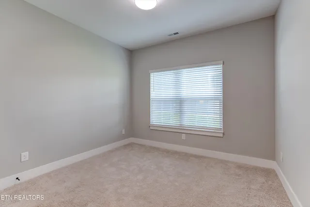 $399,900 | 853 Berry Basket Drive, Knoxville, TN 37924