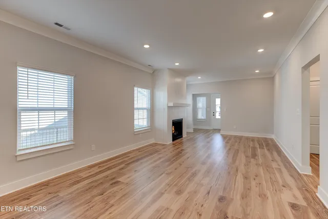 $399,900 | 853 Berry Basket Drive, Knoxville, TN 37924