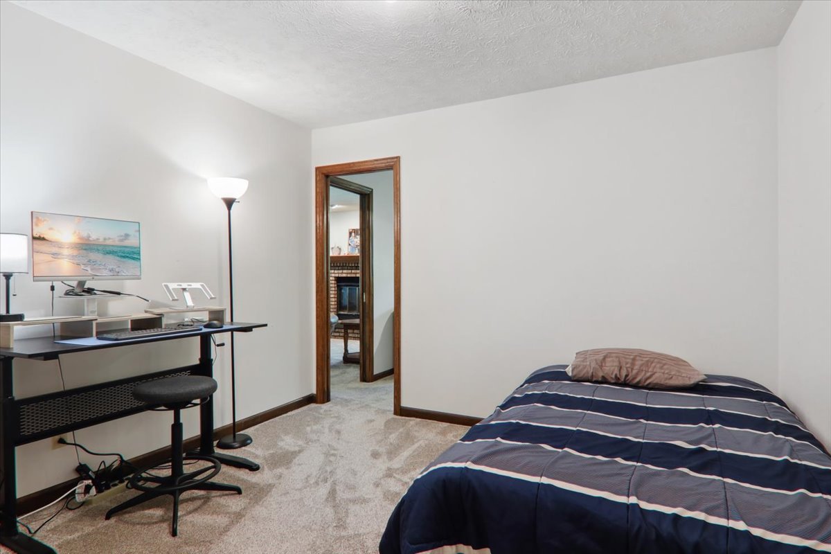 28 Timber Ridge Drive Fairbury, IL 61739 - Photo 12 of 16