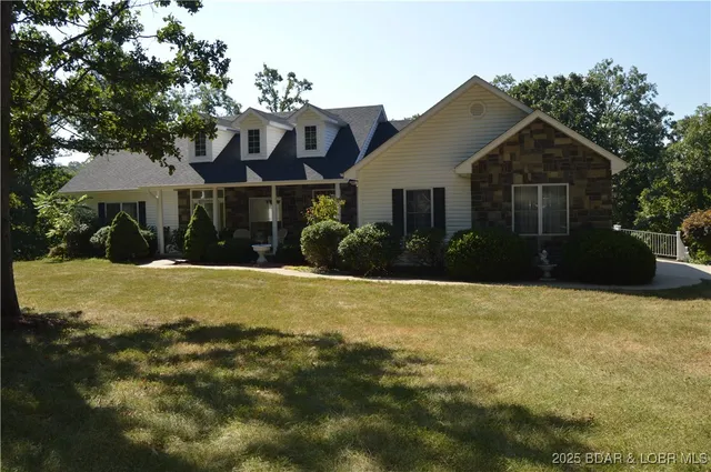 $698,900 | 112 Rush Road, Eldon, MO 65026