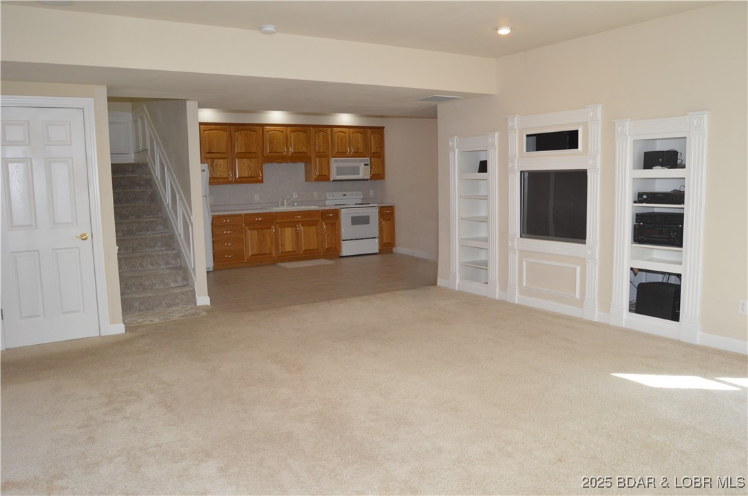 112 Rush Road Eldon, MO 65026 - Photo 24 of 50 Plenty of space to gather and entertain