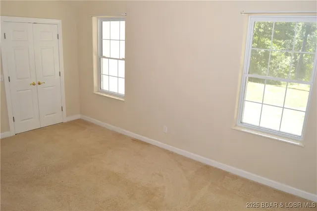 $698,900 | 112 Rush Road, Eldon, MO 65026