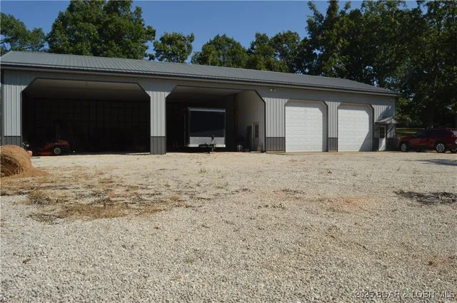 $698,900 | 112 Rush Road, Eldon, MO 65026
