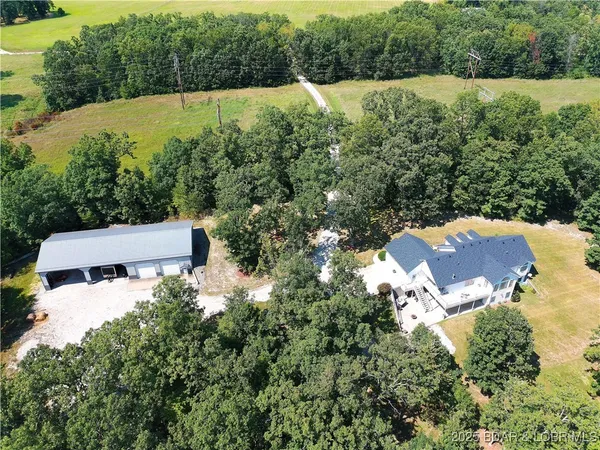 $693,900 | 112 Rush Road, Eldon, MO 65026