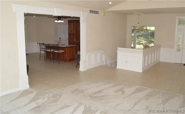 $698,900 | 112 Rush Road, Eldon, MO 65026