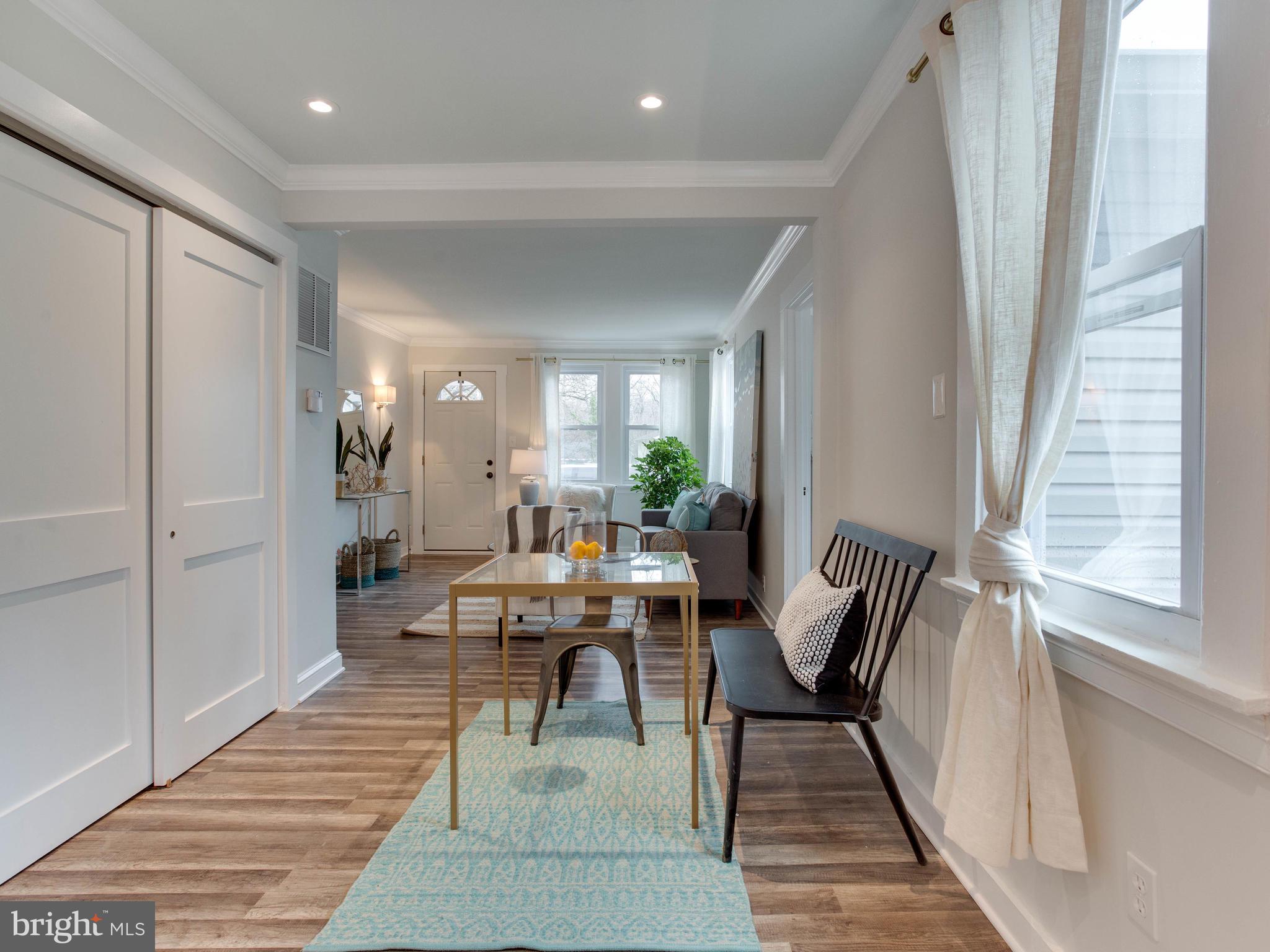 56 Silopanna Road Annapolis, MD 21403 - Photo 27 of 40 Cozy dining area