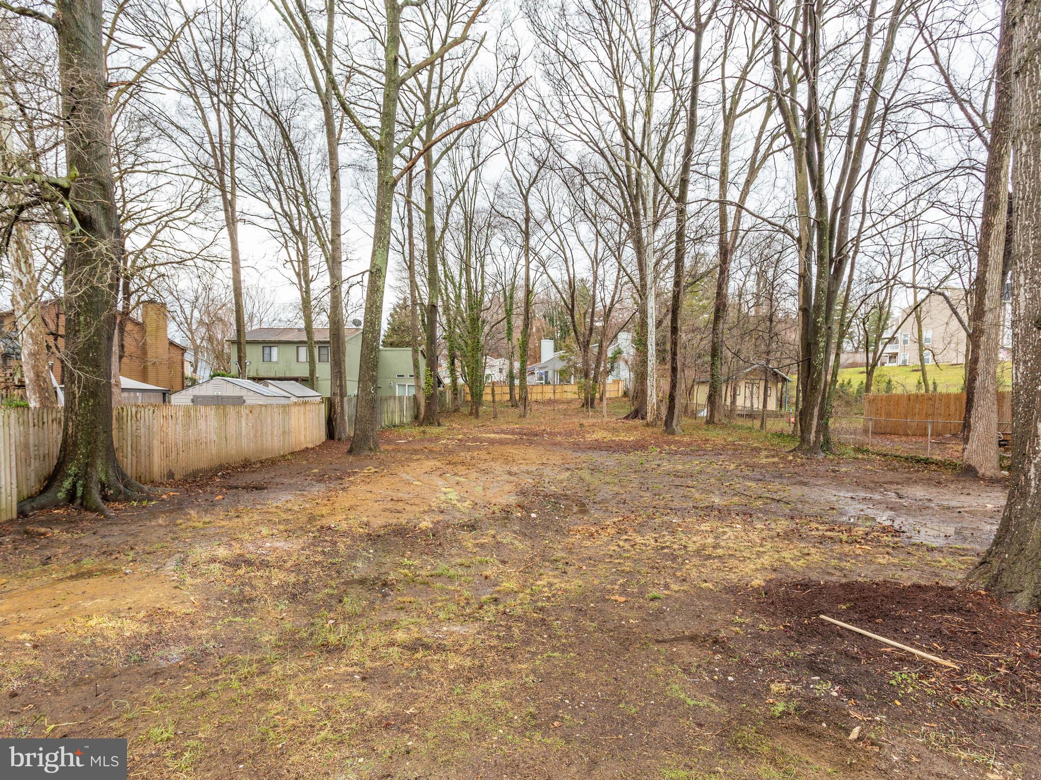 56 Silopanna Road Annapolis, MD 21403 - Photo 40 of 40 Beautiful large yard with patio