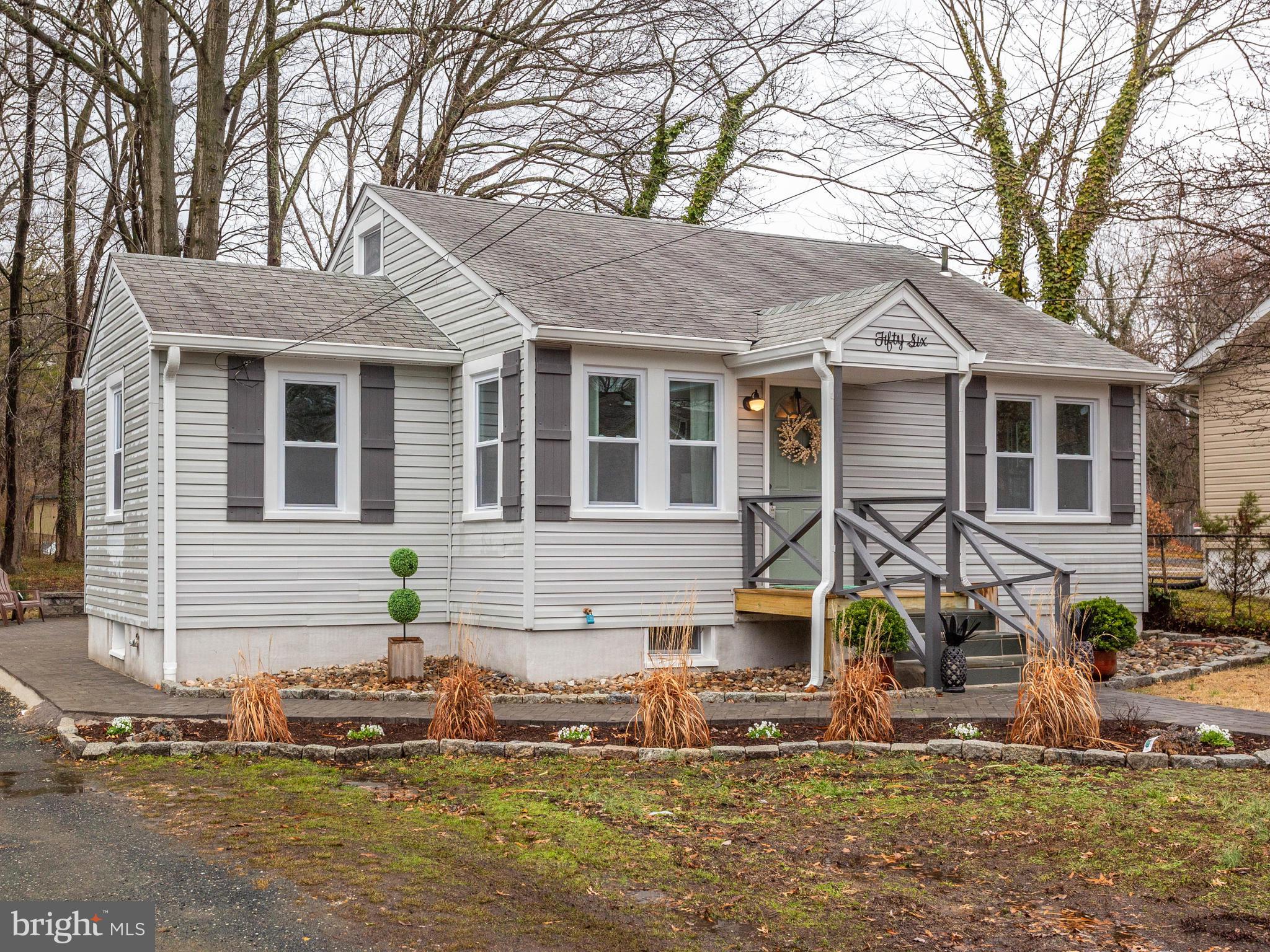 56 Silopanna Road Annapolis, MD 21403 - Photo 8 of 40 Picturesque front of house