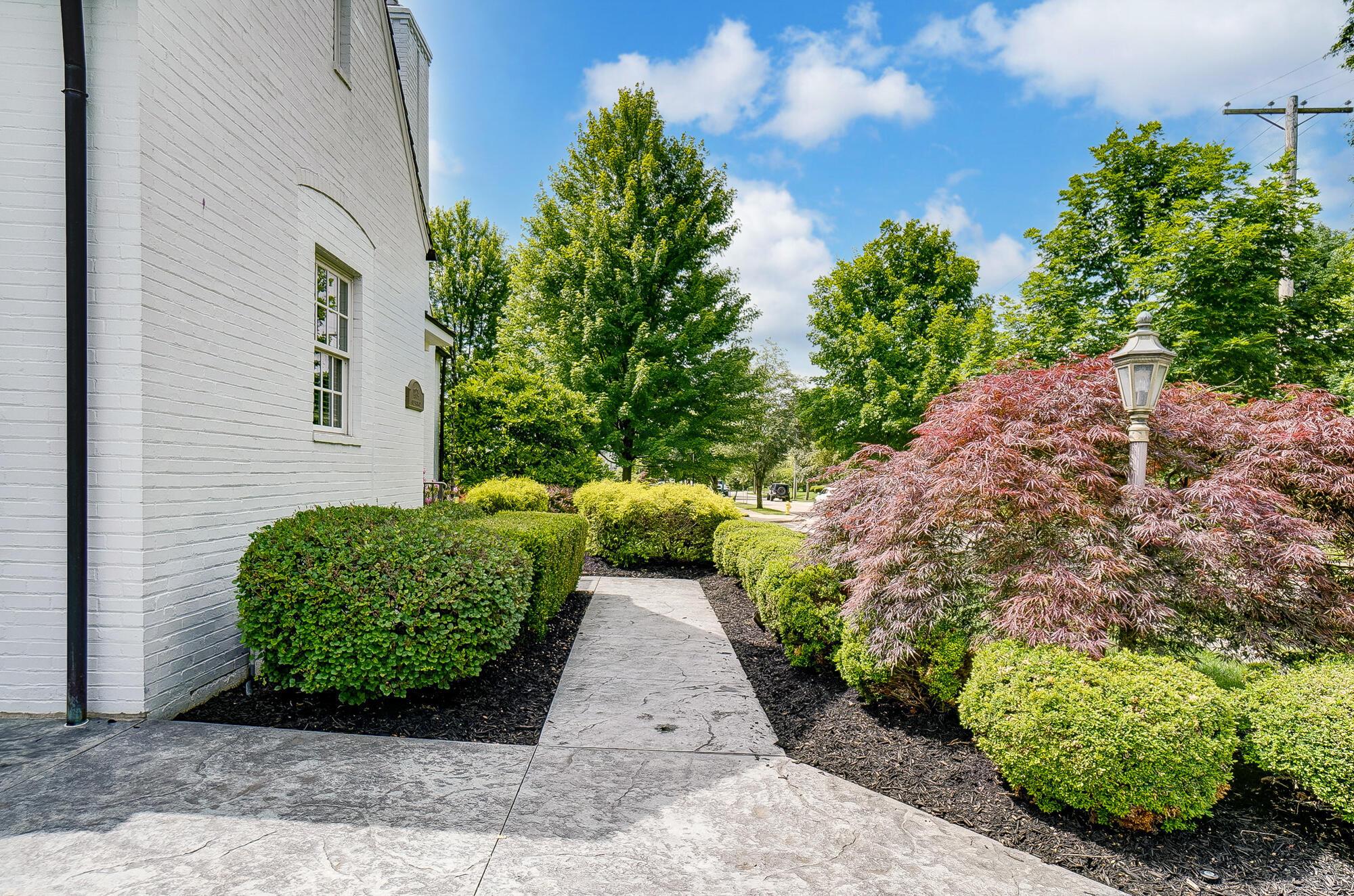 1874 Collingswood Road Upper Arlington, OH 43221 - Photo 11 of 113 014_1874 Collingswood Rd