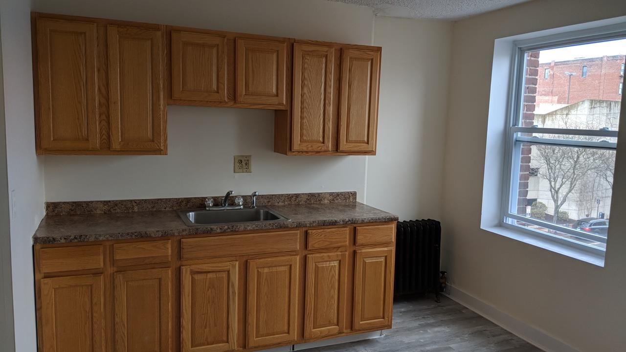 819 Elm Street, Unit 12 Manchester, NH 03101 - Photo 9 of 9