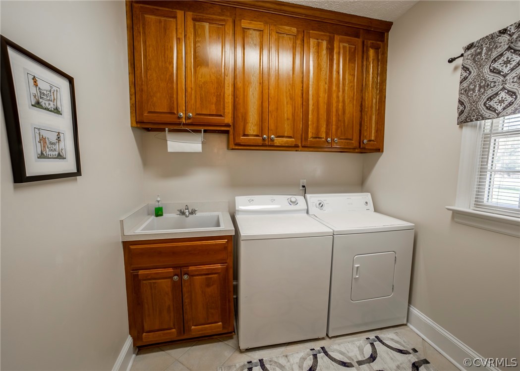 11239 Hanover Courthouse Road Hanover, VA 23069 - Photo 15 of 50 a utility room with dryer and washer