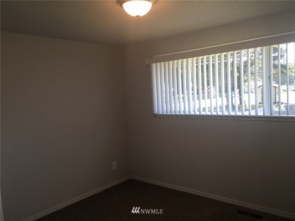 166 Kerr Road Onalaska, WA 98570 - Photo 14 of 25 Gallery Image 14