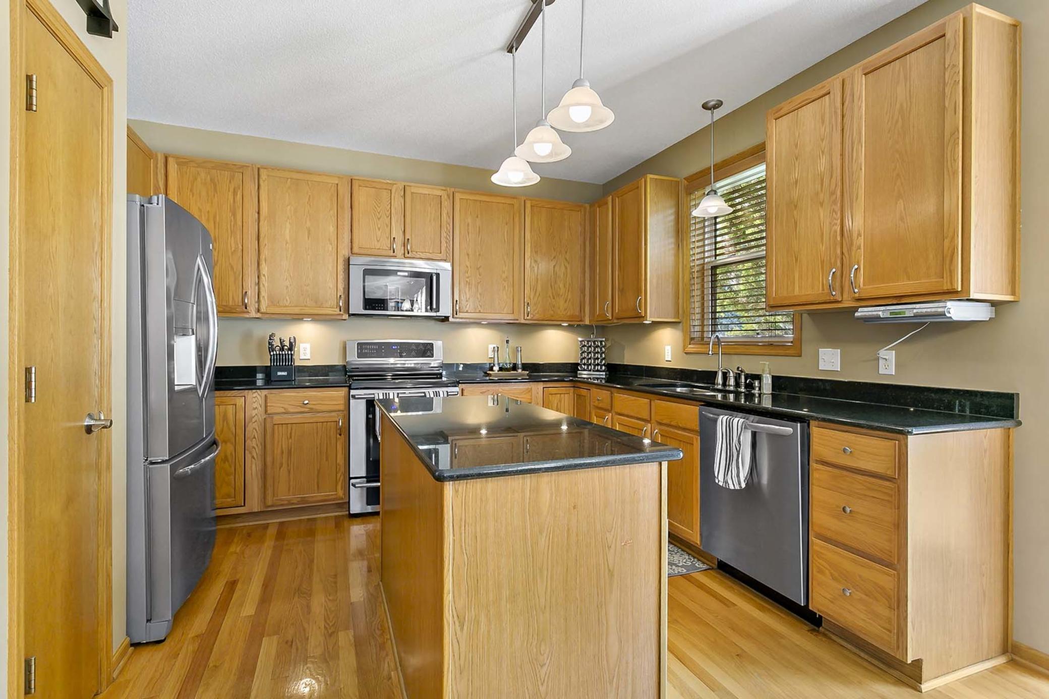 2206 Storland Road Eagan, MN 55122 - Photo 18 of 51 Gallery Image 18