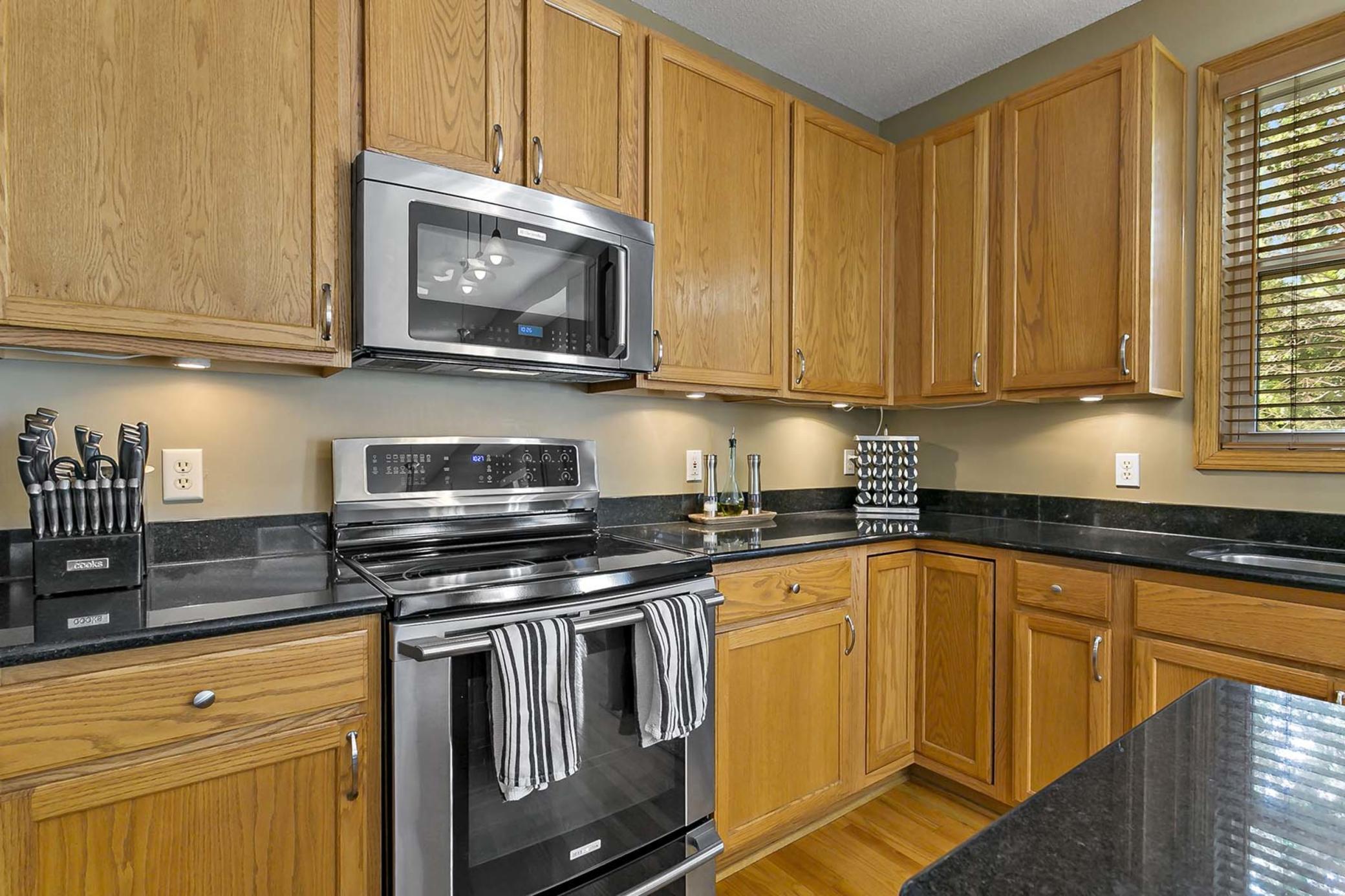 2206 Storland Road Eagan, MN 55122 - Photo 23 of 51 Gallery Image 23