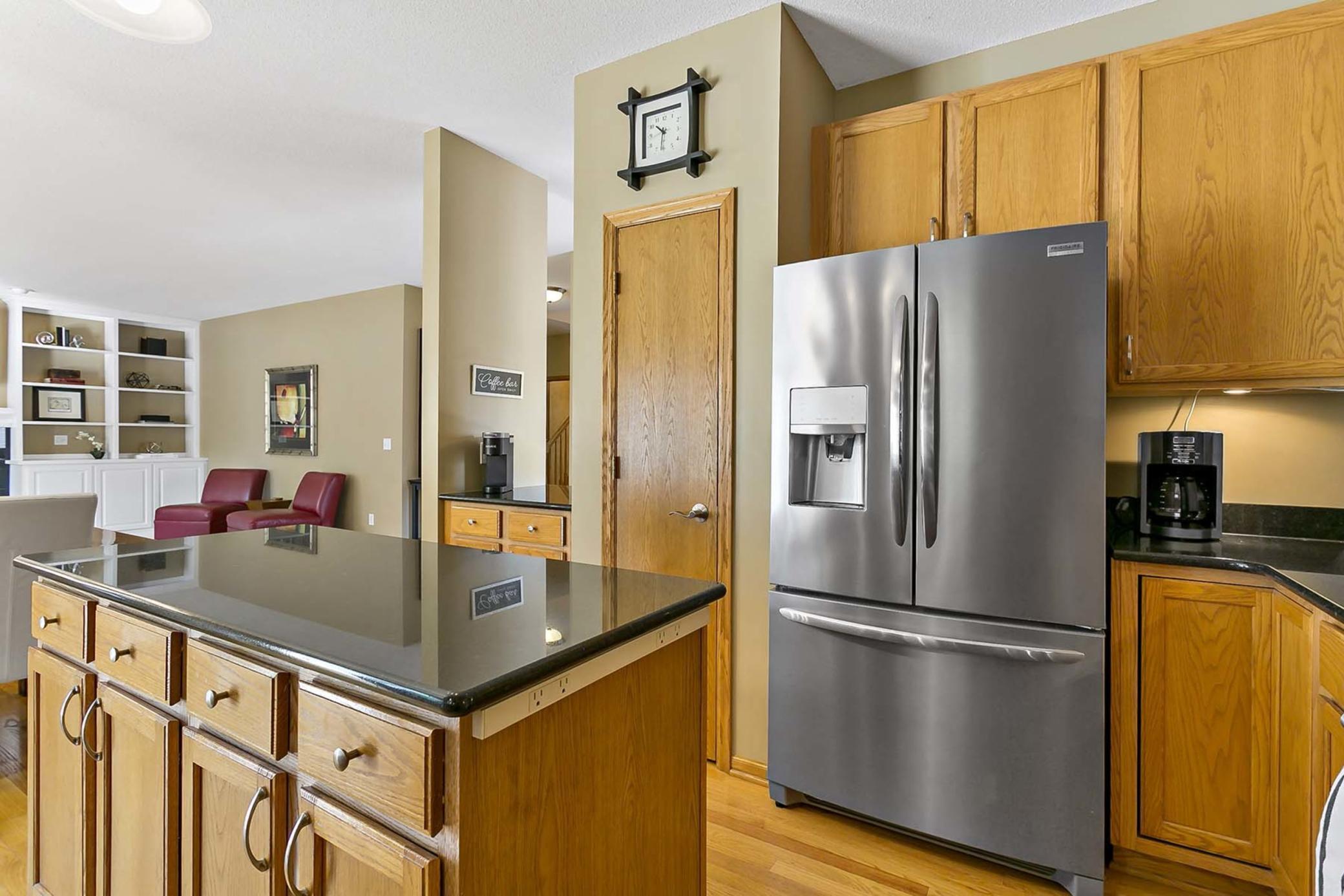 2206 Storland Road Eagan, MN 55122 - Photo 24 of 51 Gallery Image 24
