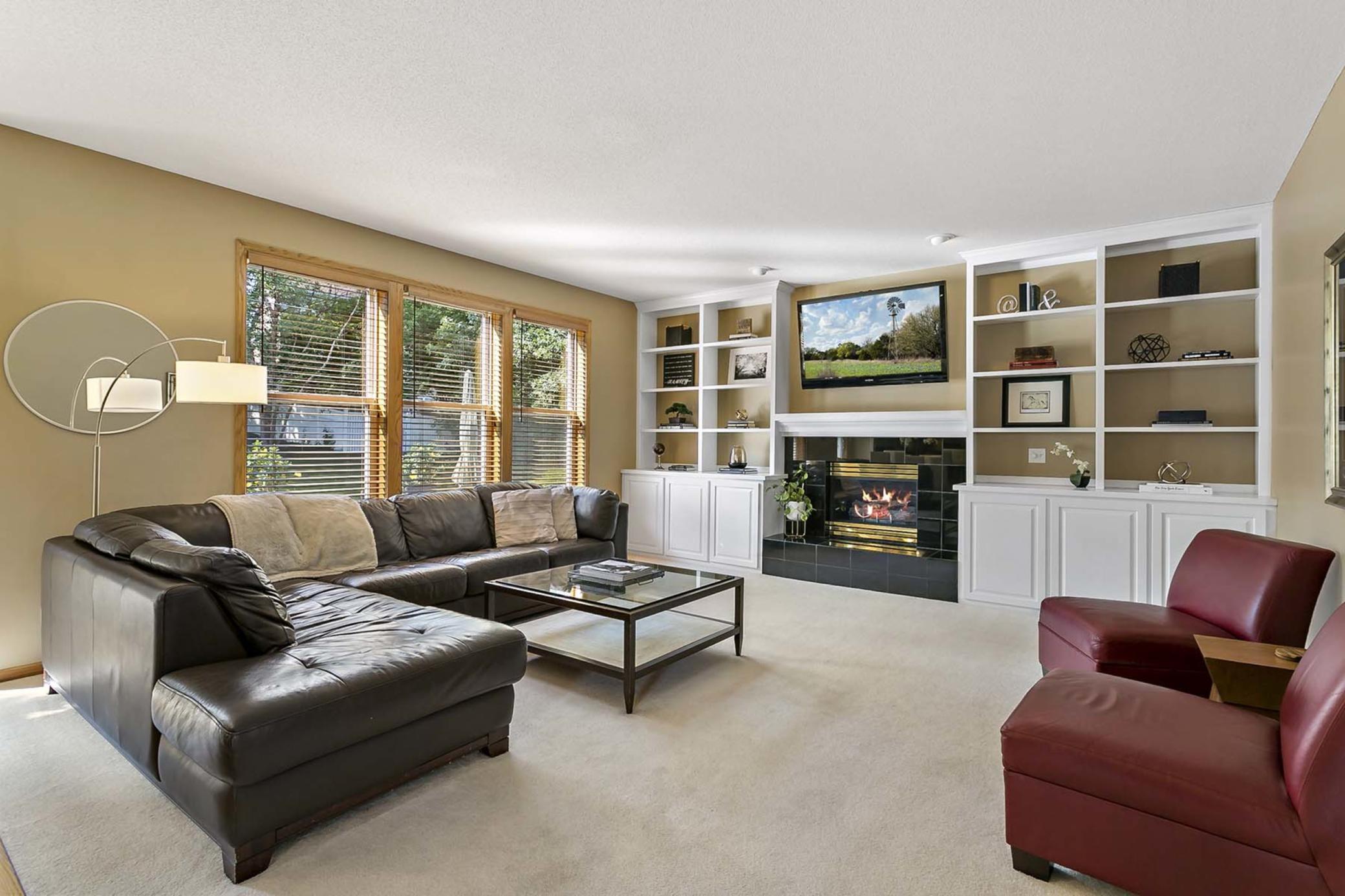 2206 Storland Road Eagan, MN 55122 - Photo 27 of 51 Gallery Image 27
