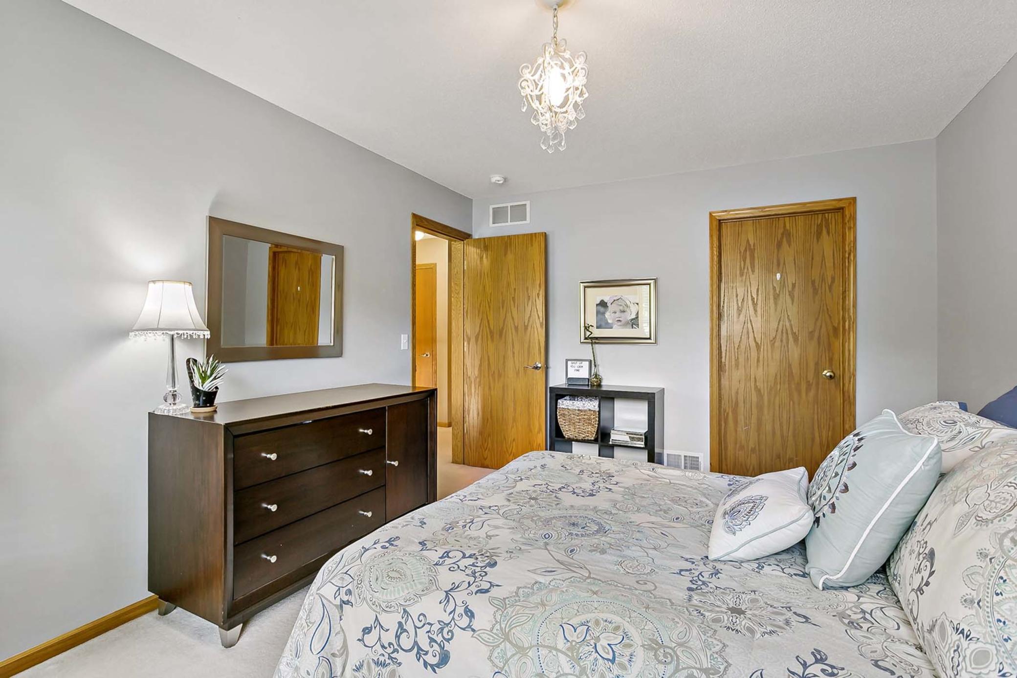 2206 Storland Road Eagan, MN 55122 - Photo 33 of 51 Gallery Image 33