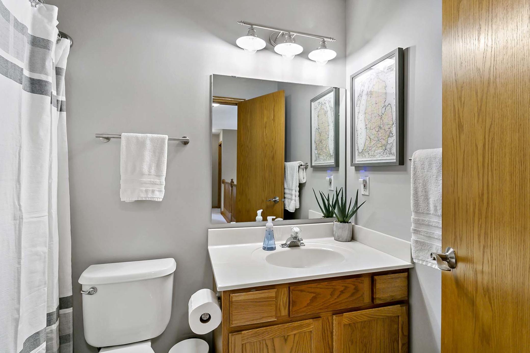 2206 Storland Road Eagan, MN 55122 - Photo 34 of 51 Gallery Image 34