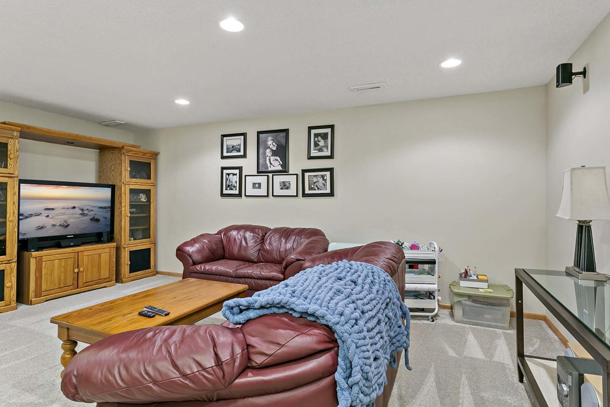 2206 Storland Road Eagan, MN 55122 - Photo 46 of 51 Gallery Image 46