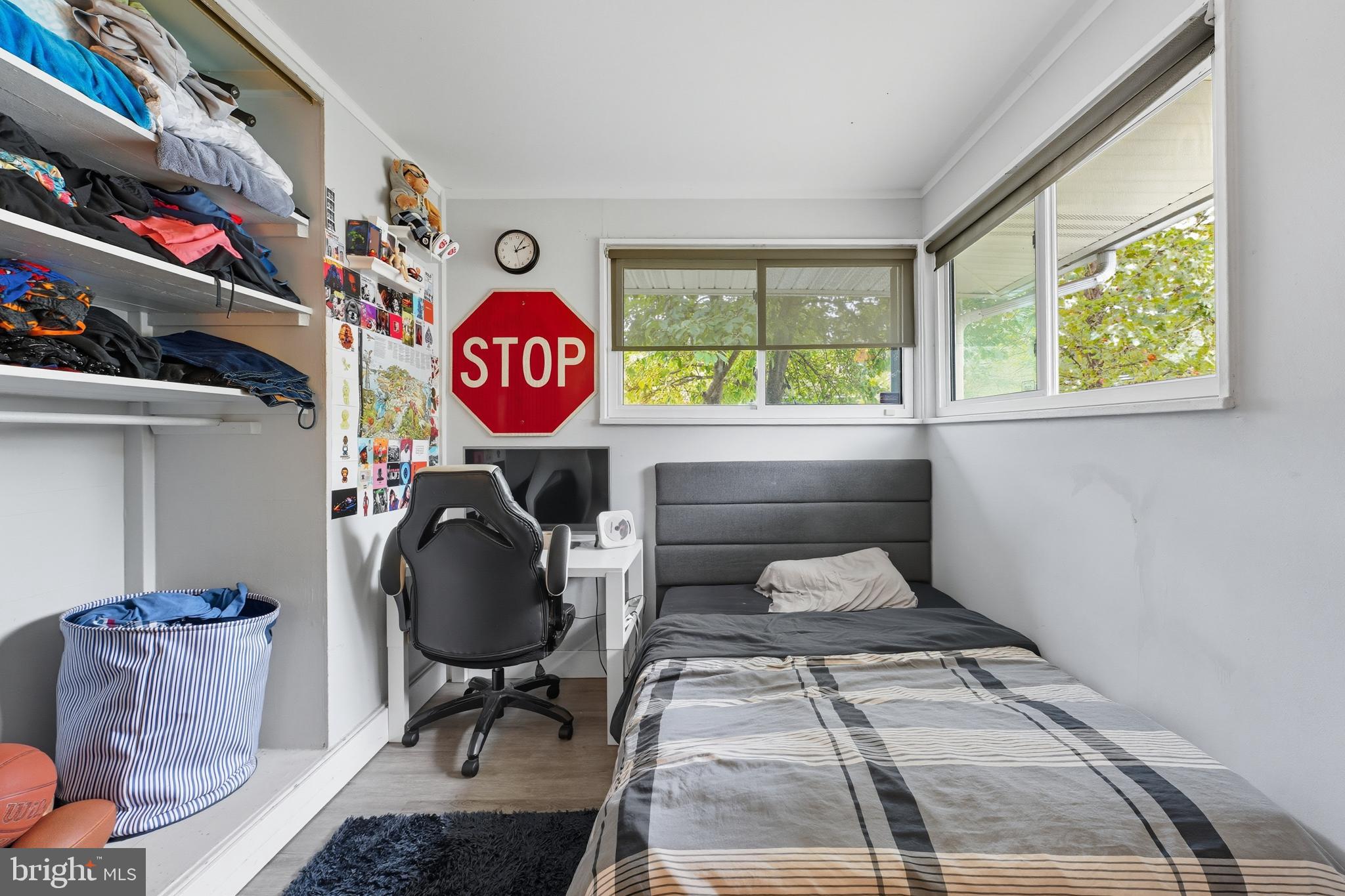 7626 Greenleaf Road Landover, MD 20785 - Photo 11 of 24 a room with musical instruments
