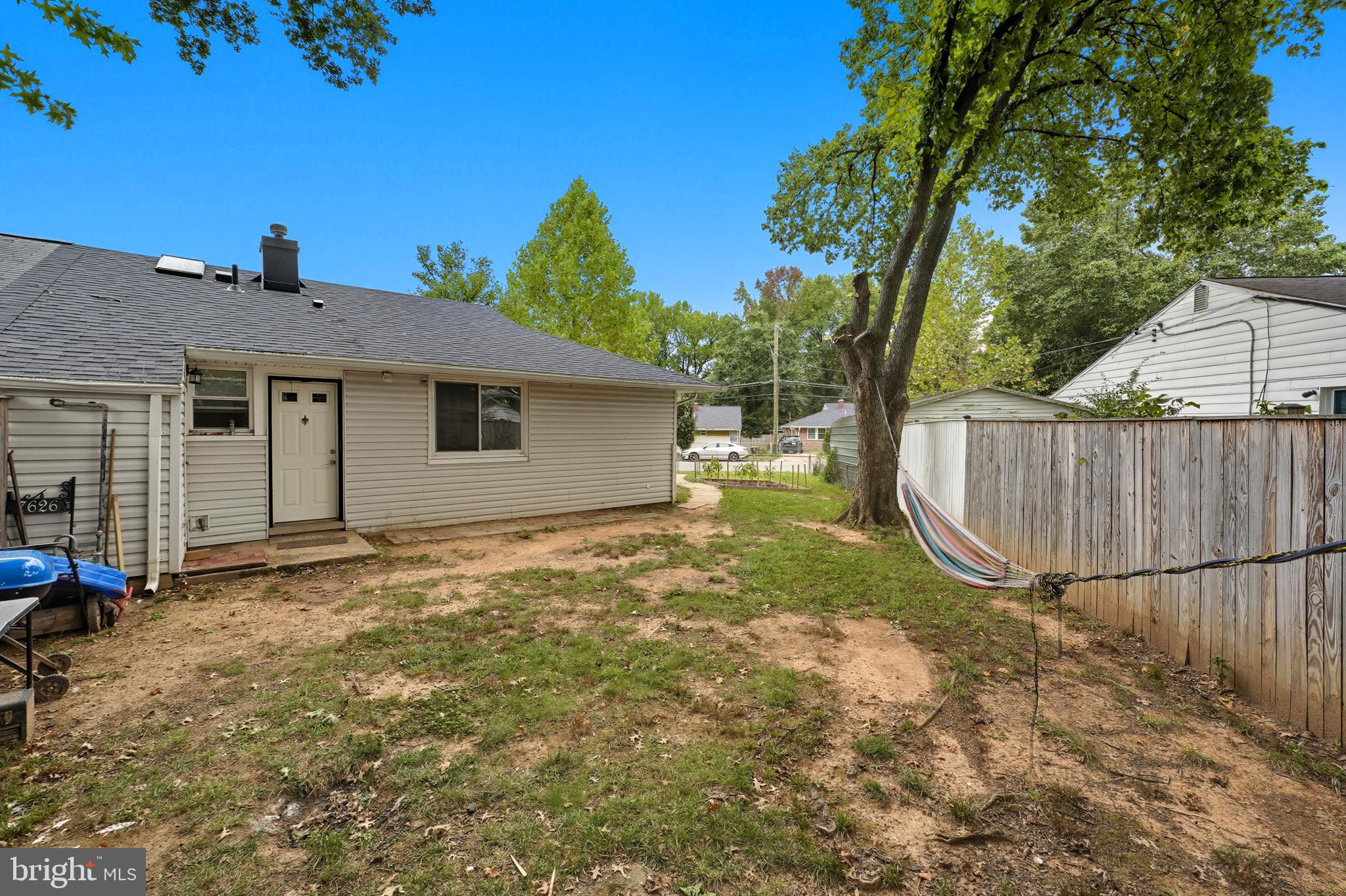 7626 Greenleaf Road Landover, MD 20785 - Photo 23 of 24 a view of a backyard