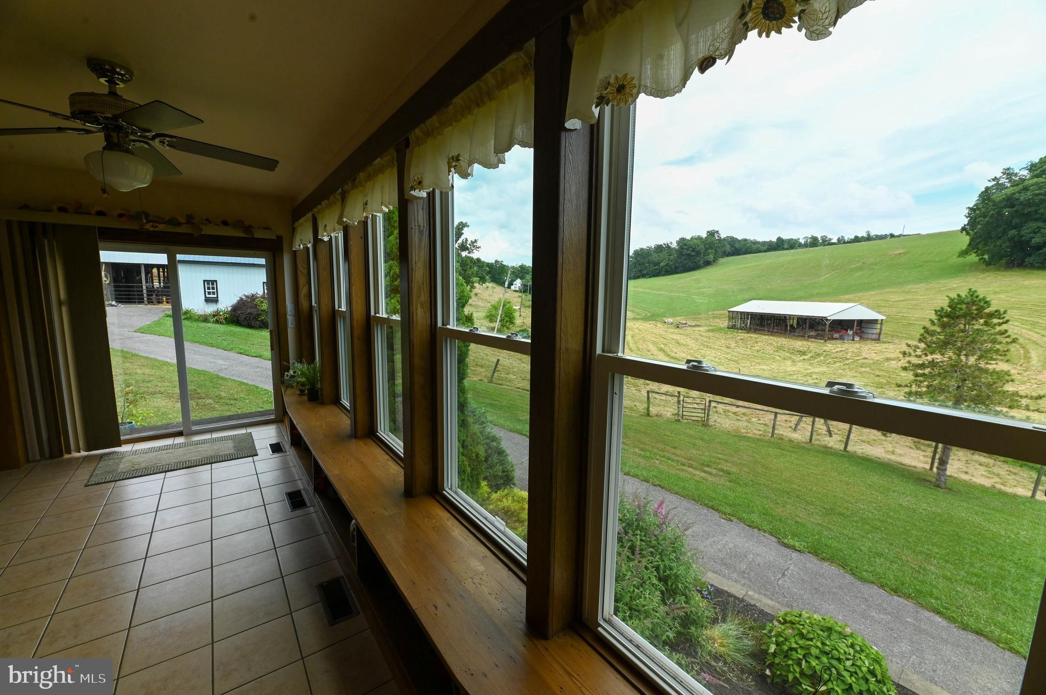 4882 Wolfgang Road Glenville, PA 17329 - Photo 23 of 76