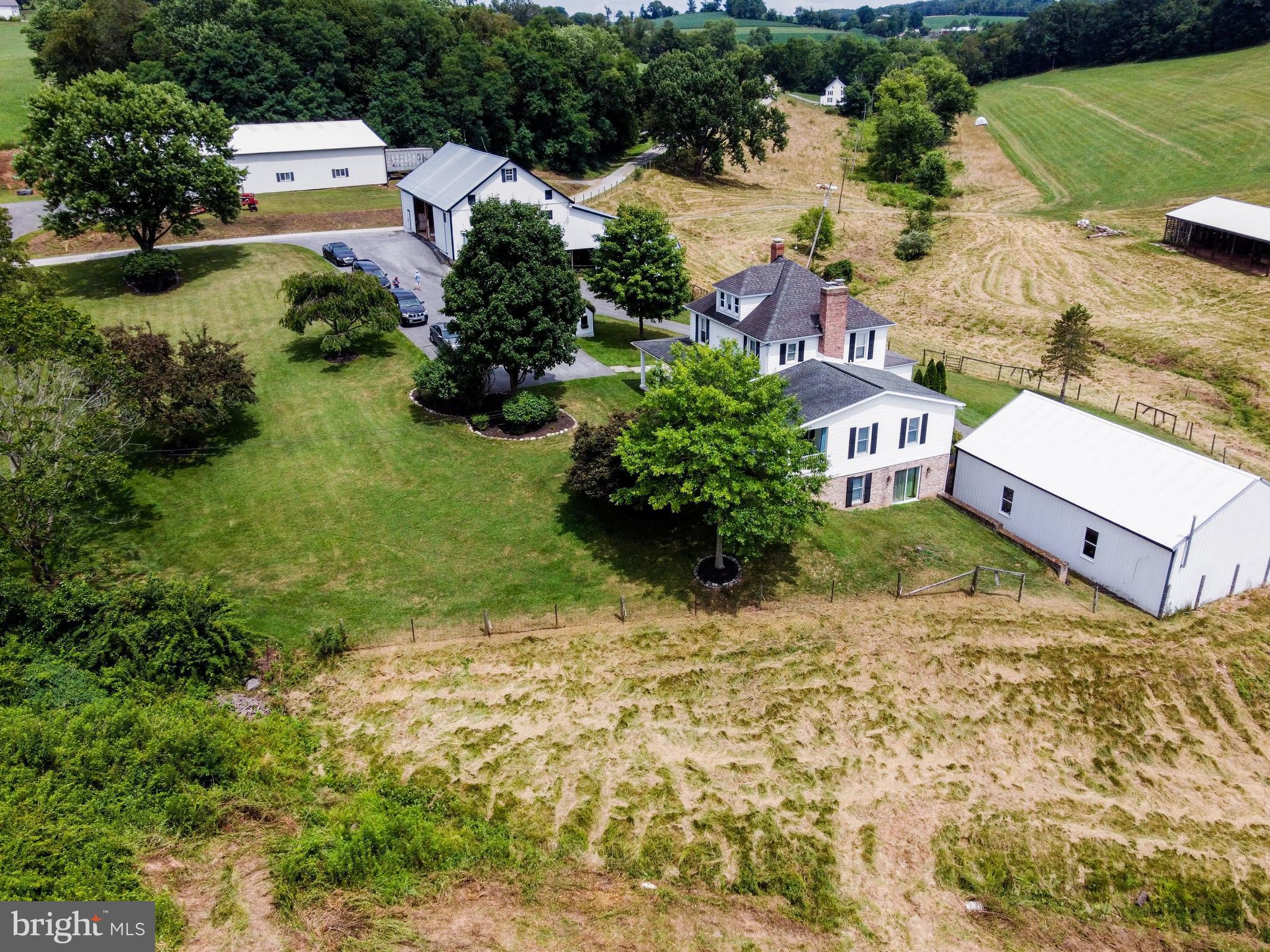 4882 Wolfgang Road Glenville, PA 17329 - Photo 4 of 76