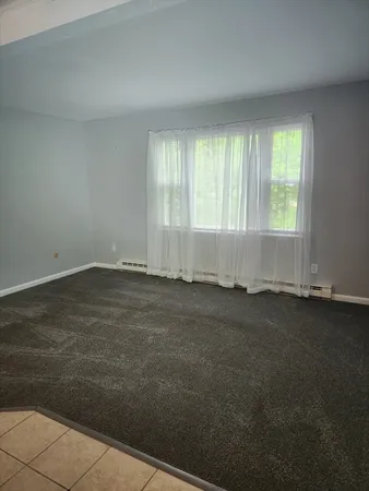 $1,800 | 29 Sherman Street, Unit 1, Foxboro, MA 02035