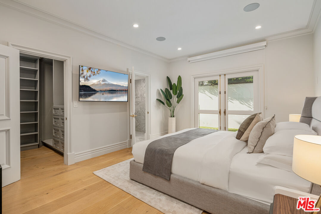 402 Doheny Road Beverly Hills, CA 90210 - Photo 31 of 55