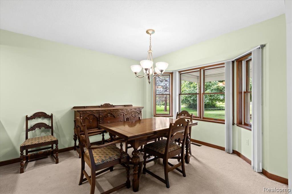 313 East Rolston Road Linden, MI 48451 - Photo 9 of 32