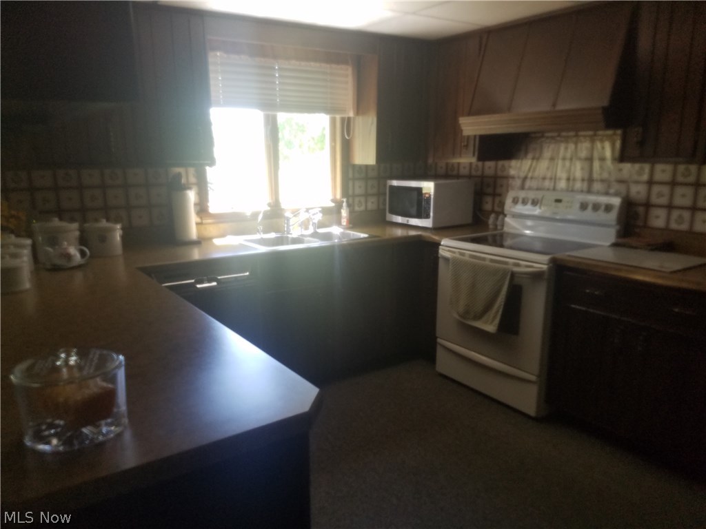 15775 Palmyra Road Diamond, OH 44412 - Photo 24 of 34 Gallery Image 24