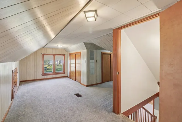 $2,350 | 1514 North Freund Avenue, McHenry, IL 60050