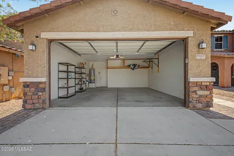 $350,000 | 9535 Crowley Brothers Drive, Tucson, AZ 85747