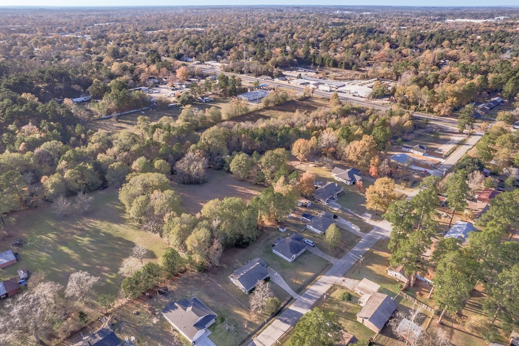 111 Hemlock Road Lufkin, TX 75901 - Photo 39 of 41 an aerial view of multiple house