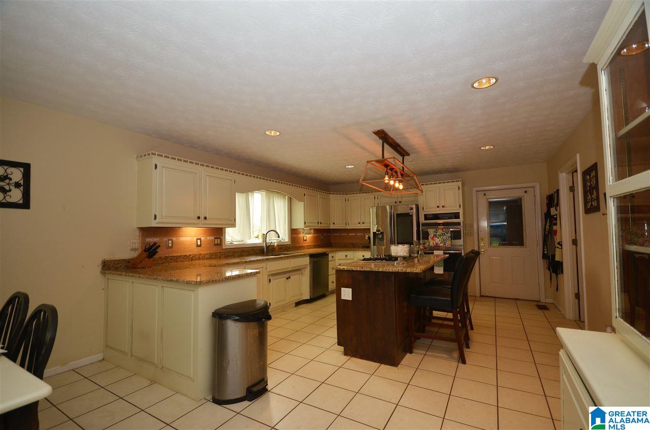 333 Stewart Road Cullman, AL 35055 - Photo 5 of 43