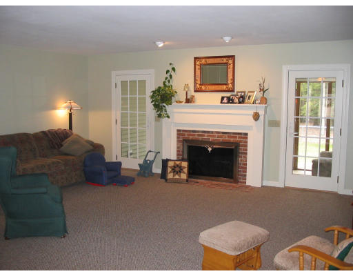 18 Montague Road Westhampton, MA 01027 - Photo 3 of 15