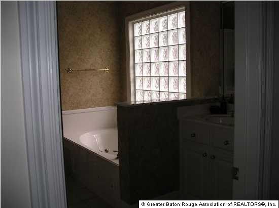 301 Longmeadow Drive Baton Rouge, LA 70810 - Photo 9 of 9 Gallery Image 9