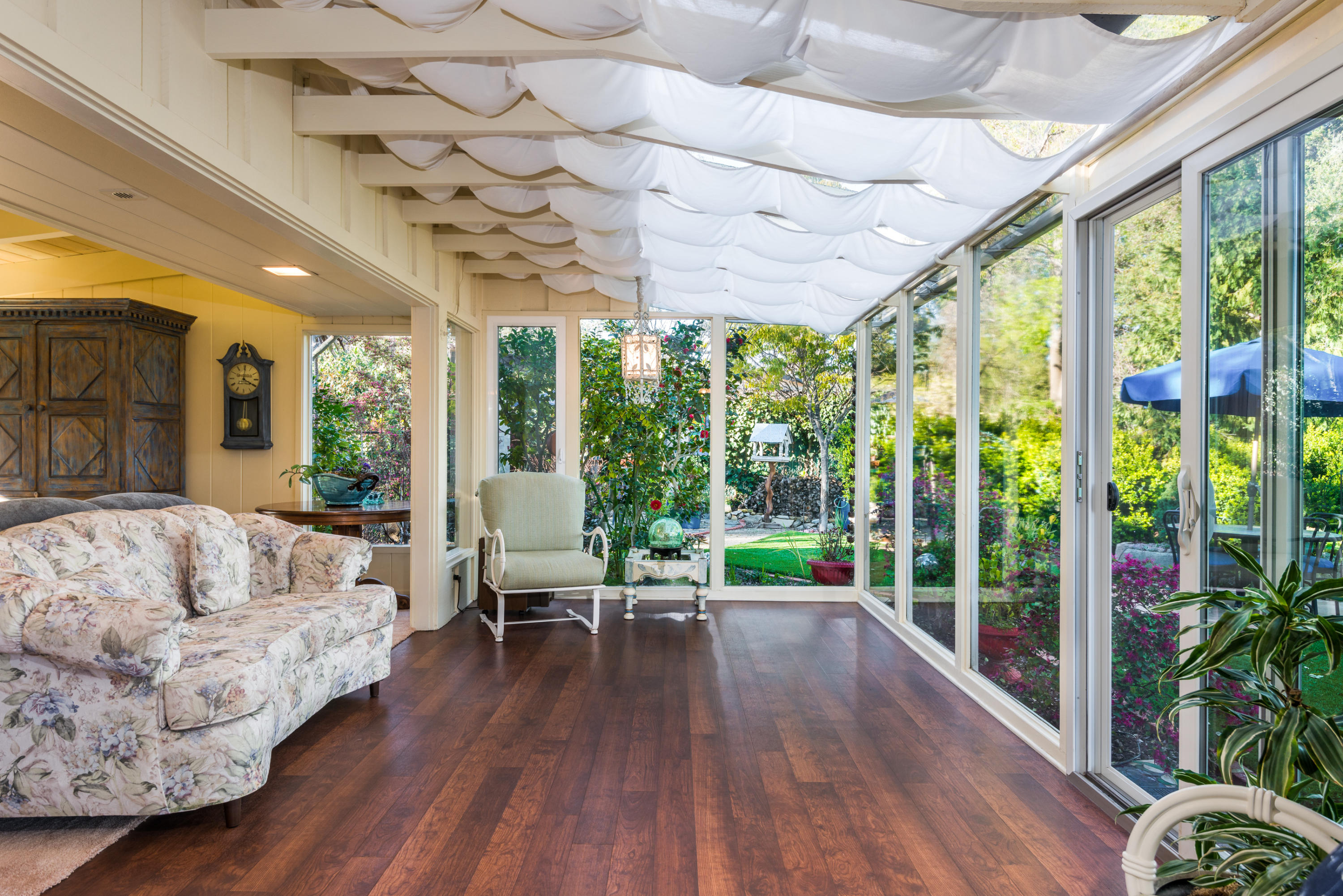2068 Los Encinos Road Ojai, CA 93023 - Photo 8 of 41 Sunroom - Invite the Outside In
