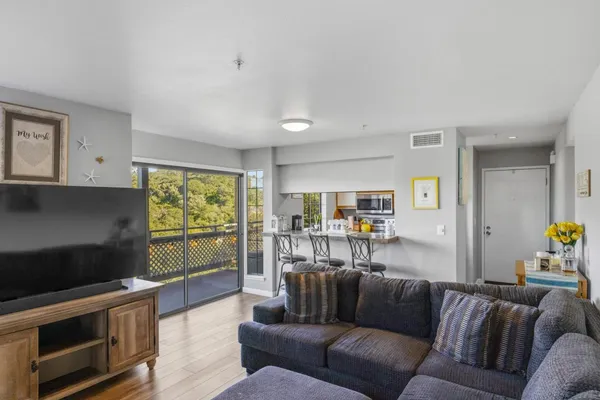 $525,000 | 521 Quail Run Court, Del Rey Oaks, CA 93940