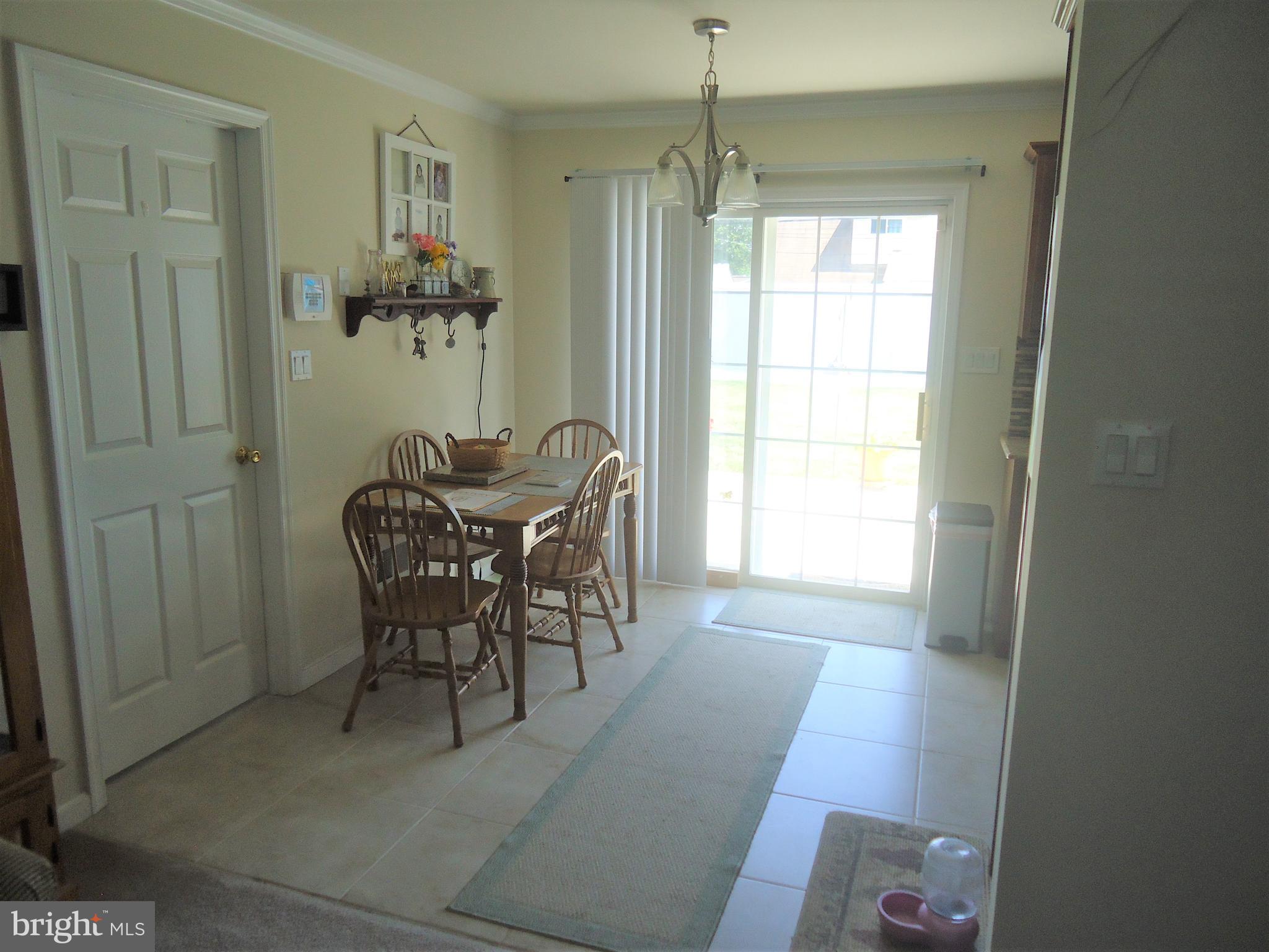 32 Island Road Levittown, PA 19057 - Photo 14 of 32 Dining Area