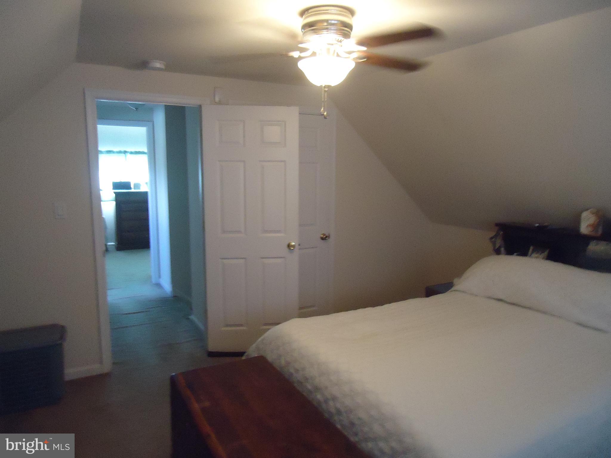 32 Island Road Levittown, PA 19057 - Photo 28 of 32 Upstairs Bedroom 3