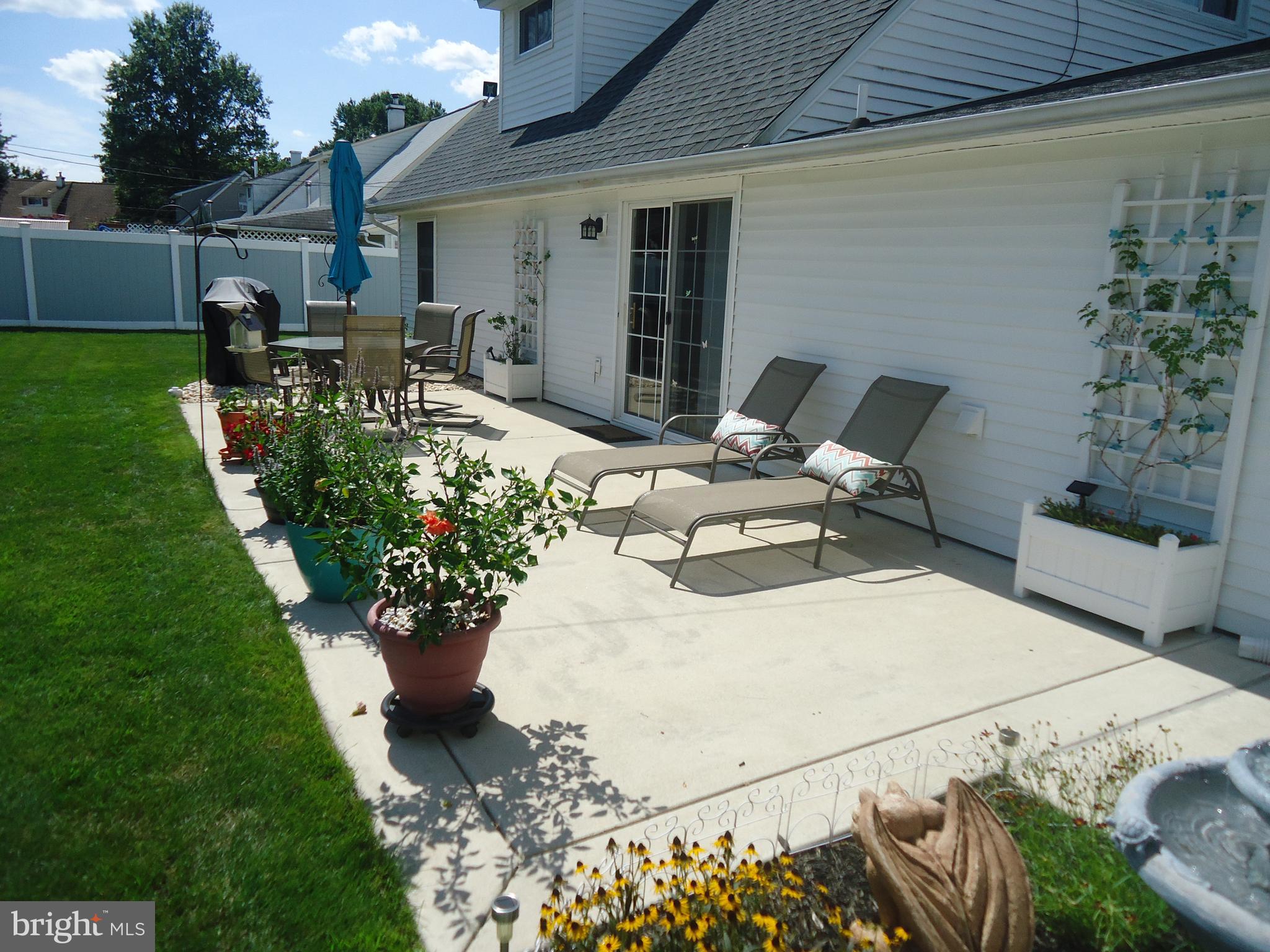 32 Island Road Levittown, PA 19057 - Photo 10 of 32 Rear Patio