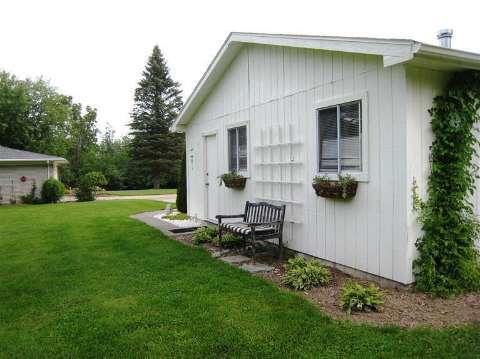4222 South State Road Davison, MI 48423 - Photo 16 of 32 20366529-15.JPG