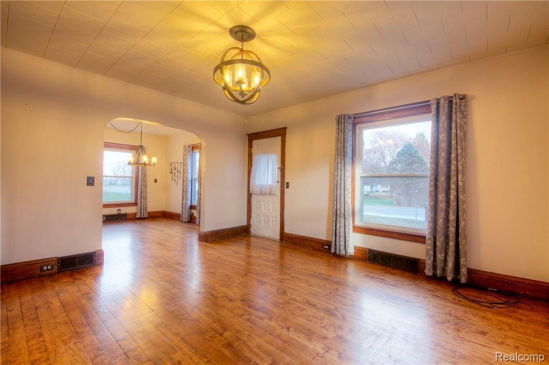 2348 Morrish Road Swartz Creek, MI 48473 - Photo 4 of 65 930A7385_6_7.jpg