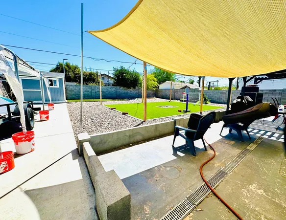 $2,450 | 13815 North 11th Street, Phoenix, AZ 85022