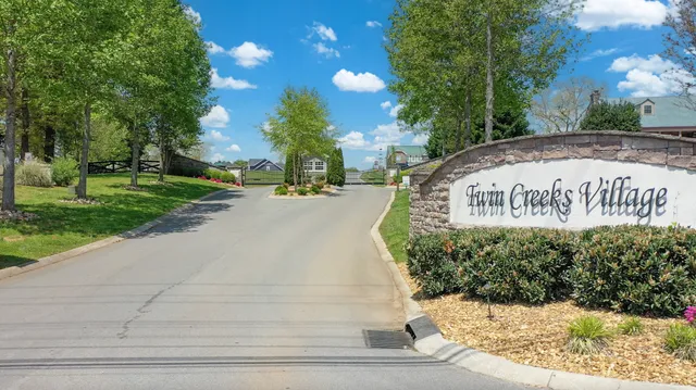 $679,000 | 65 Pontoon Place, Winchester, TN 37398