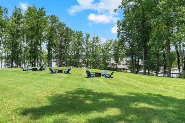 $679,000 | 65 Pontoon Place, Winchester, TN 37398